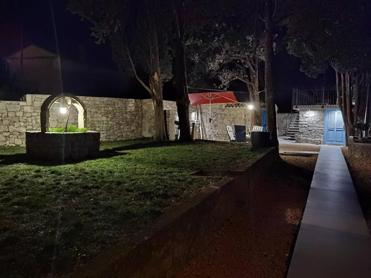 Vila Sirena Osor With Sea View Mali Losinj 0*,  Croatia